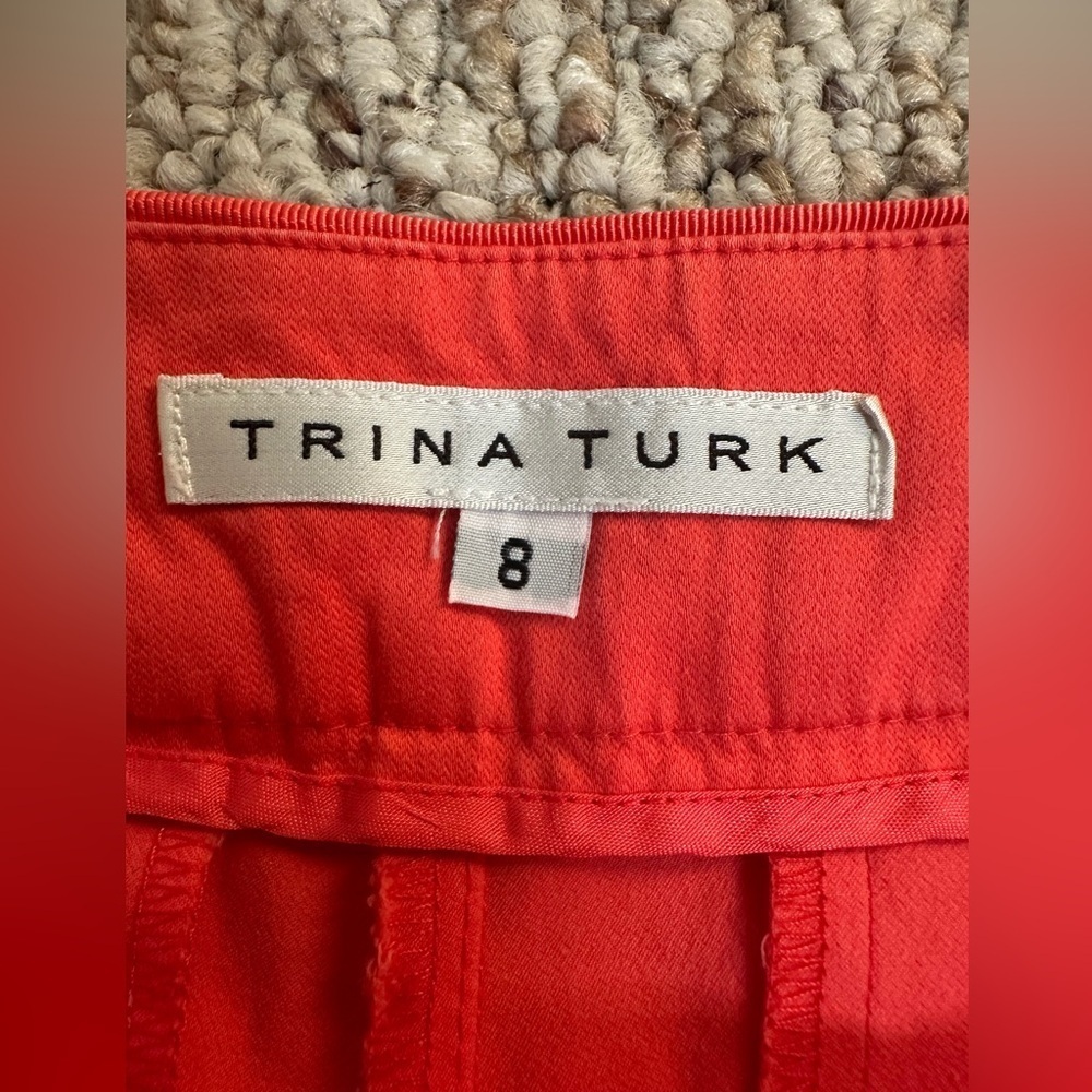 Trina Turk Vibrant Coral Women's shorts size 8 - Picture 3 of 5